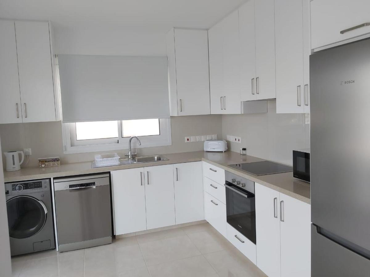 Dinglis Residences 31 Ларнака Екстериор снимка